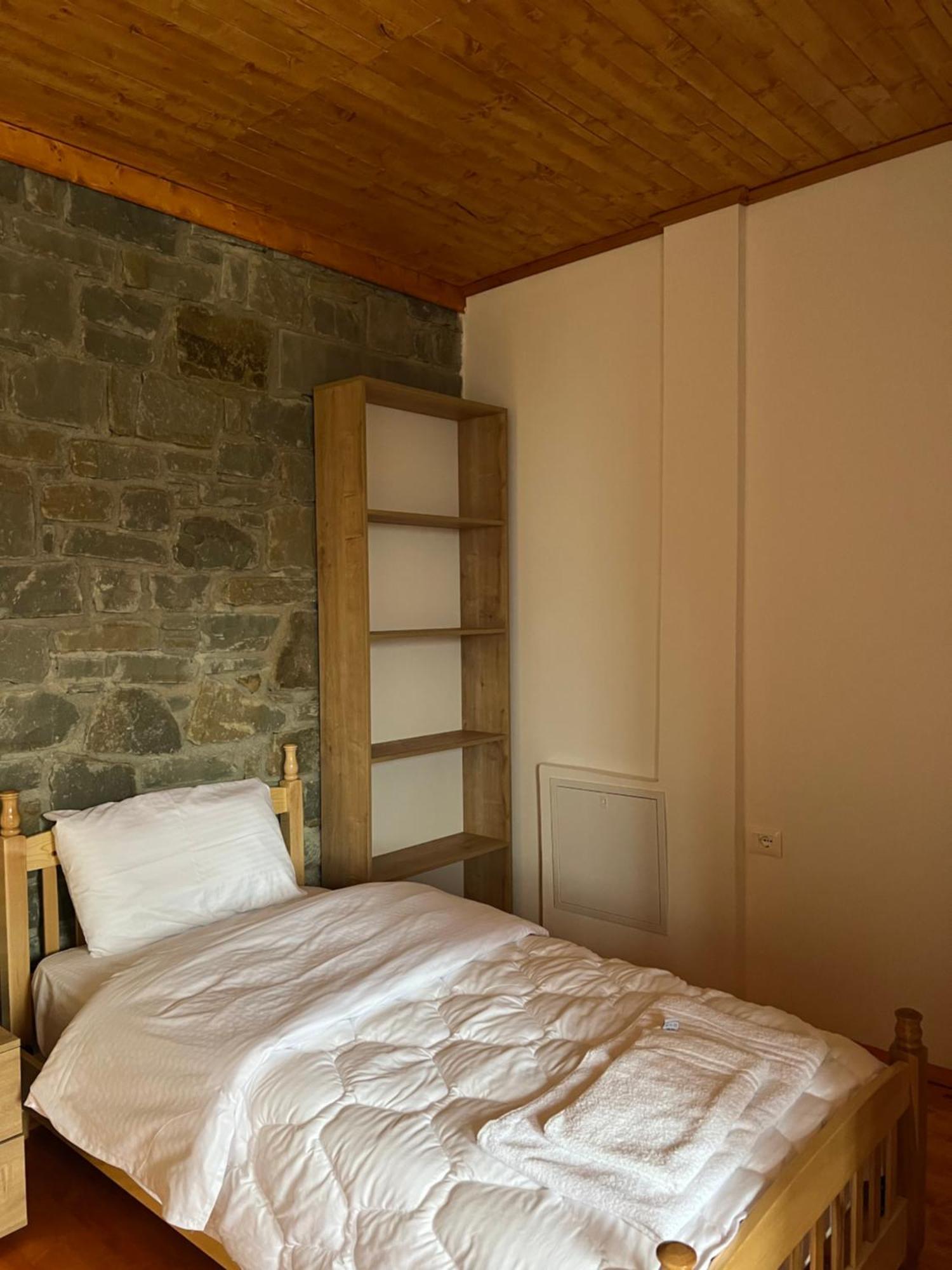Xhaferri Guesthouse Zhaban Esterno foto