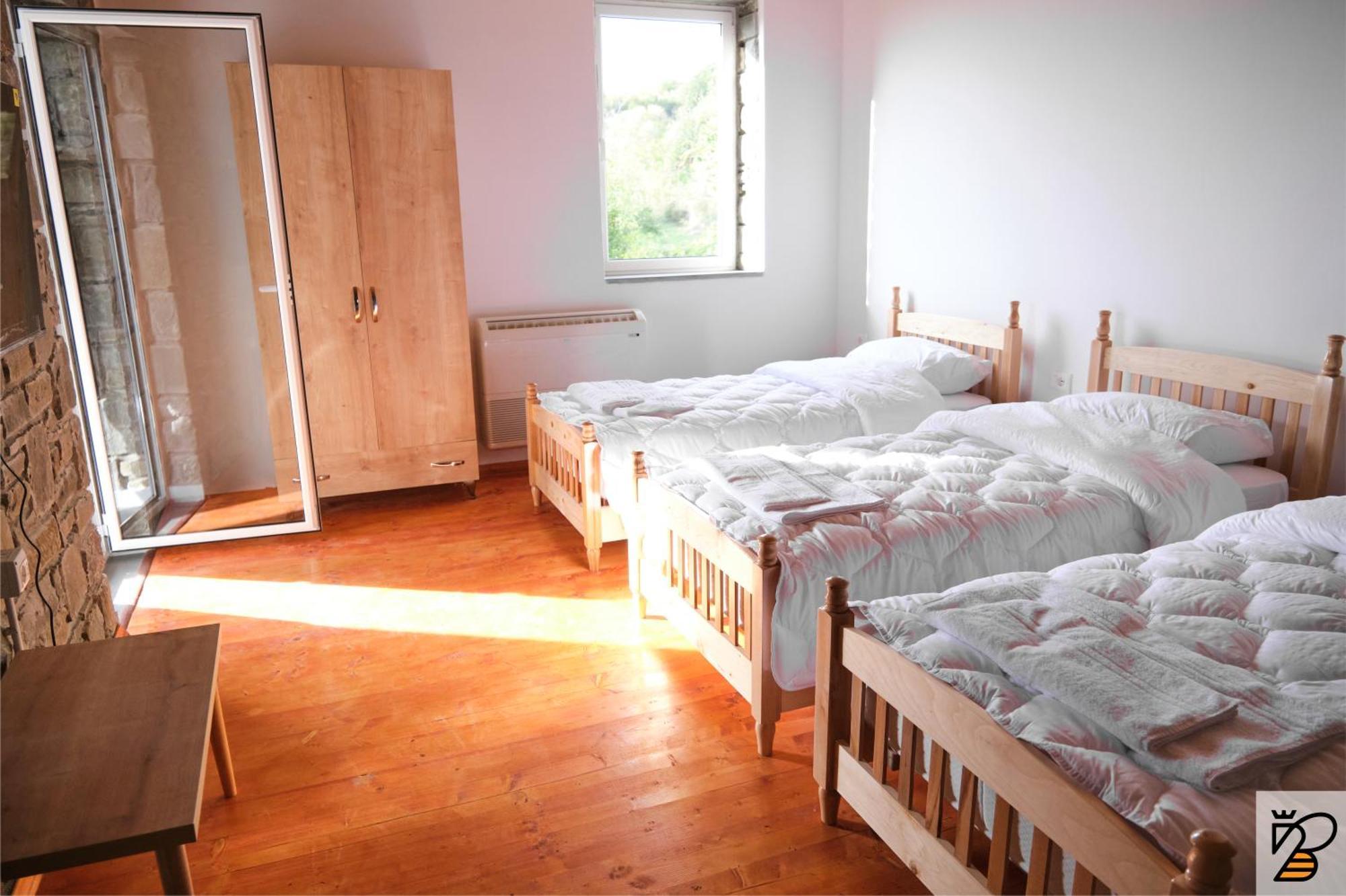 Xhaferri Guesthouse Zhaban Esterno foto